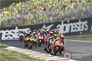 Марко: Ф1 має подивитись на MotoGP, де гонщики наче гладіатори