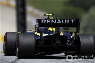 Renault першою випробує 18-дюймові шини Pirelli для 2021 року