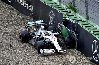 «Розбита» Mercedes виграє від поразки в Німеччині - Вольфф