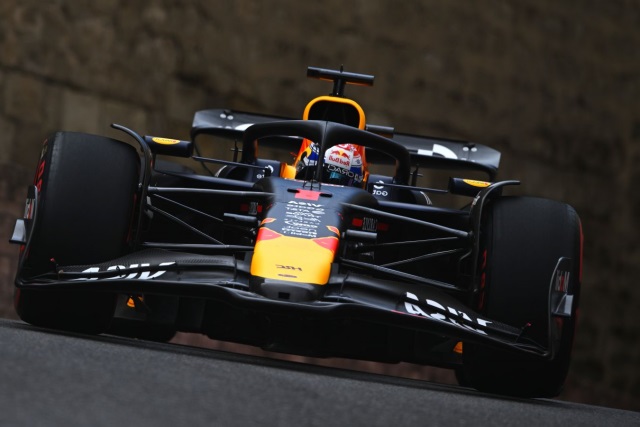 Ферстаппен висловився про варіант з обов'язковими двома піт-стопами