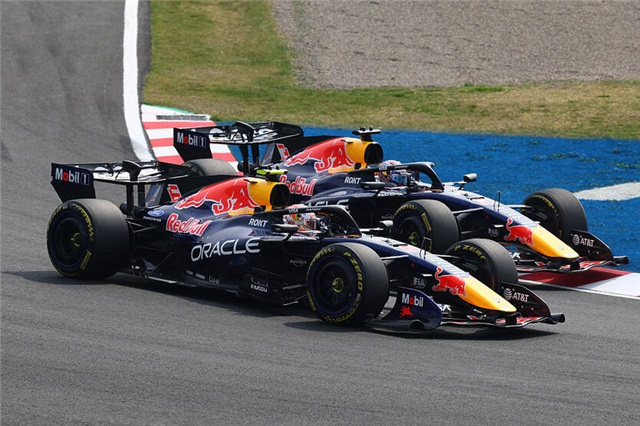 Стало відомо, коли Ред Булл вирішить проблему надмірної ваги боліда