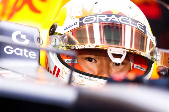 Пілот Ред Булл має намір продовжити співпрацю із японським гігантом