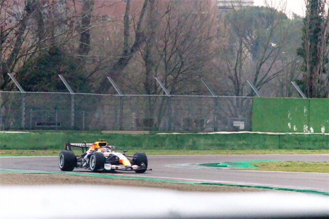 Стало відомо деталі першого тесту команди Ф1. Час кола впав на 35 секунд