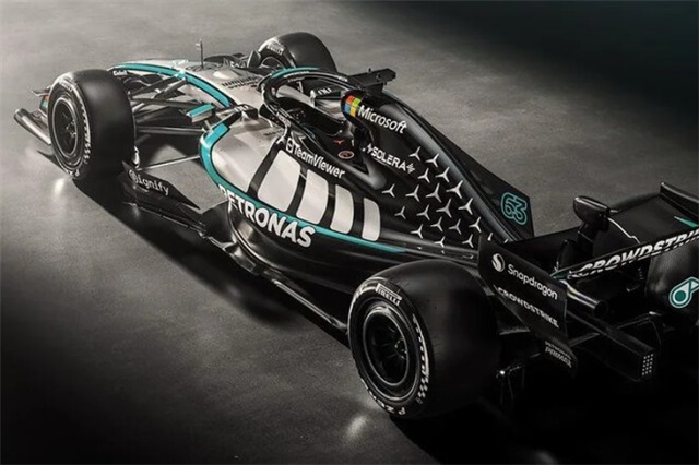 Мерседес представив болід Формули-1 на сезон 2026 року