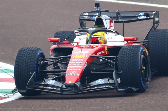 Феррарі першою показала, як працює новий режим боліда Ф1
