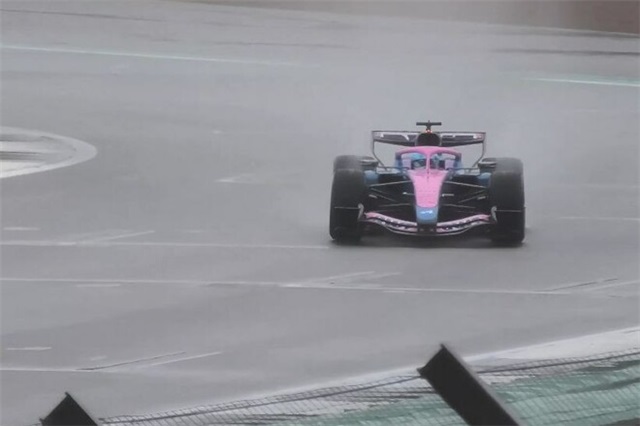 Флавіо Бріаторе: «Вперше у радіо було тихо. Це гарна новина»