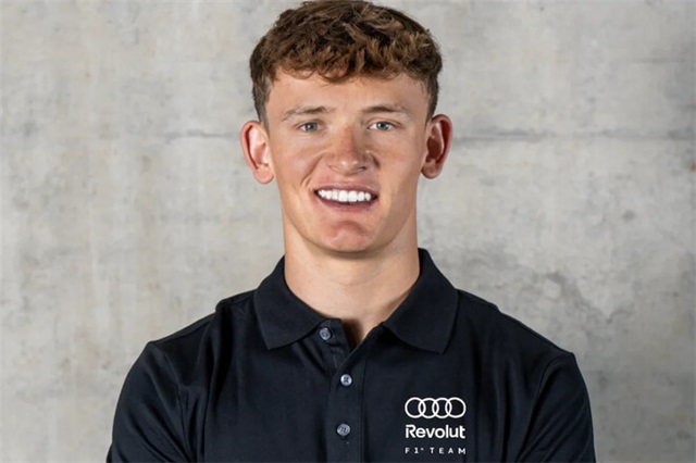 Ауді уклала контракт із пілотом Формули-3