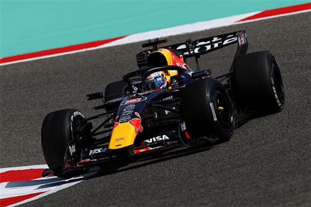 Ферстаппен проти Піастрі. Завершилася перша практика Ф1 у Бахрейні