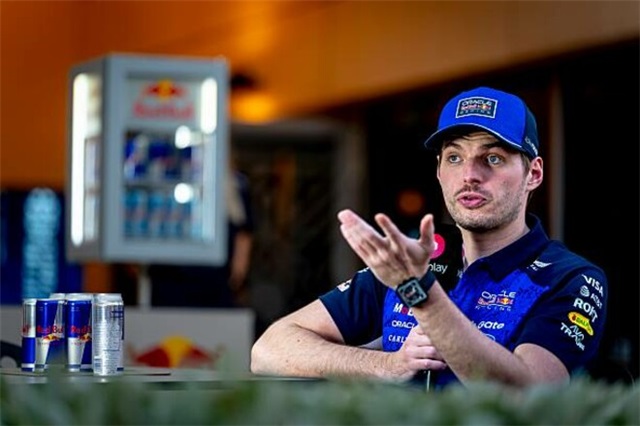 Ферстаппен: «Це не Ф1, більше схоже на Формулу Е на стероїдах»