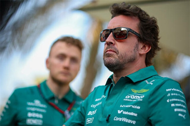 Дворазовий чемпіон Ф1 оцінив перспективи команди після провалу на тестах