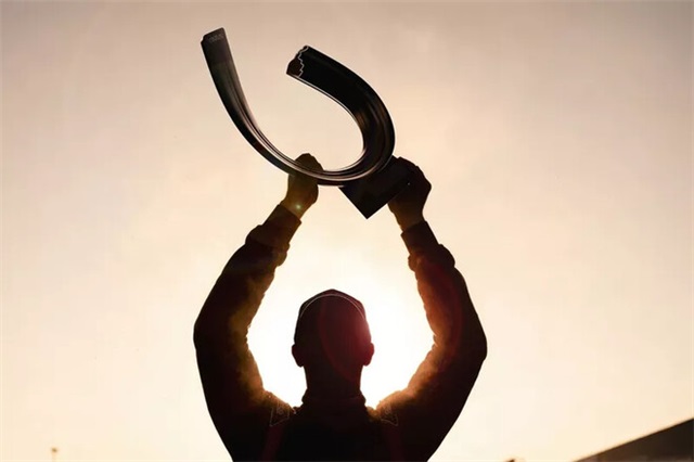 Представлено трофей для нового Гран-прі Формули-1 у Мадриді