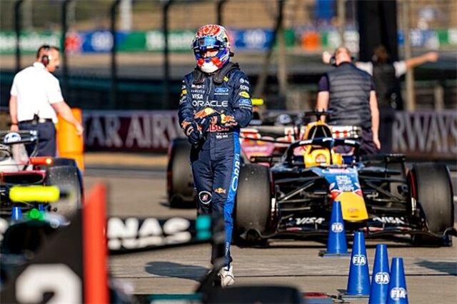 «Це просто катастрофа». Ферстаппен розчарований формою Ред Булл