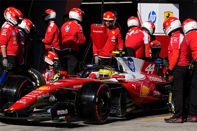 Ferrari провела найшвидший піт-стоп для Гамілтона на Гран-прі Китаю