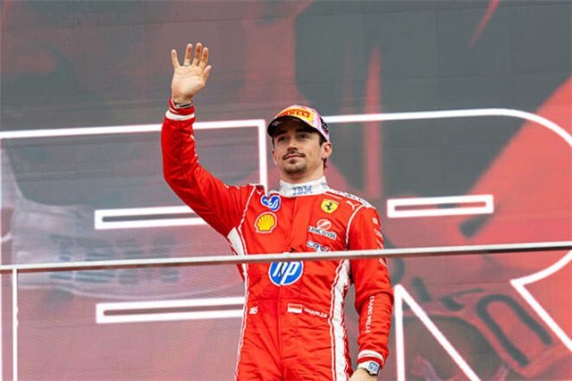 Шарль Леклер зрівнявся з останнім чемпіоном Феррарі за важливим досягненням