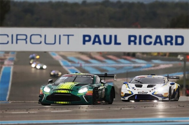 Пілот Ф-1 стартує у топовій гоночній серії GT. Серед учасників – українець