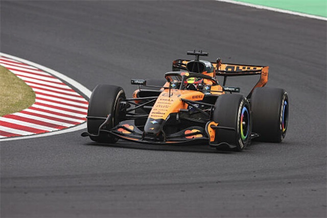 Макларен натякає на ліврею з культовим персонажем до Гран-прі Маямі