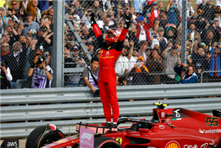 Сайнс: Ferrari може стати чемпіоном наступного року
