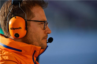 Шеф McLaren: Ріккардо не отримає статусу першого пілота