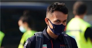 Албон: Поставлю Расселлу пиво за місце у Williams