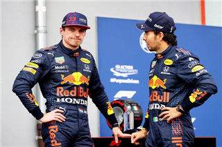 Офіційно. Перес залишається у Red Bull на наступний сезон