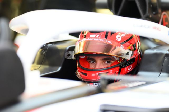 Естебан Окон : Розумію, чому Гамілтону важко адаптуватися до Ferrari