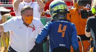 Директор McLaren: Норріс буде прогресувати поруч з Ріккардо