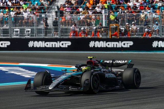 Гамілтон: Я не шкодую про свій перехід у Ferrari