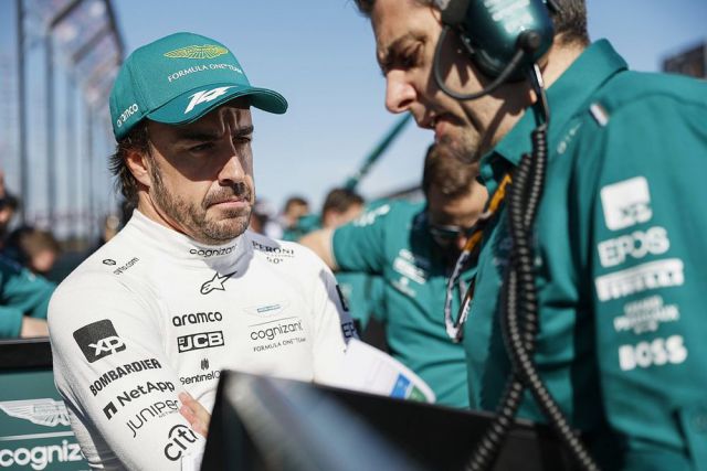 Гендиректор Sauber: Я б навіть у 45 років підписав Алонсо