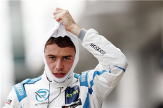 Ді Реста: Феттелю варто погодитись на всі умови Ferrari