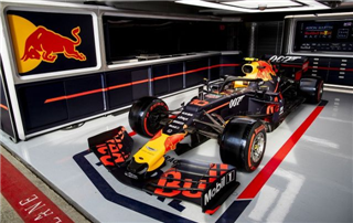Хорнер пояснив, для чого Red Bull Джеймс Бонд