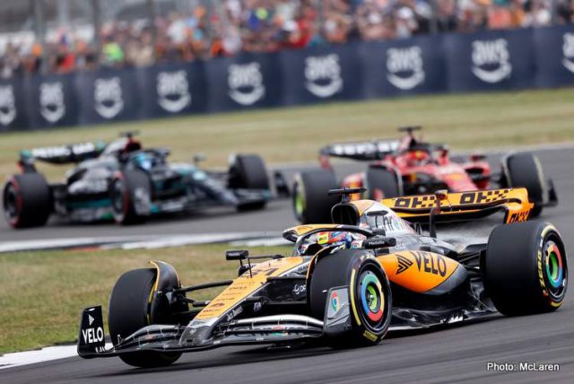 Піастрі: McLaren хоче поборотися з Ferrari у Кубку конструкторів