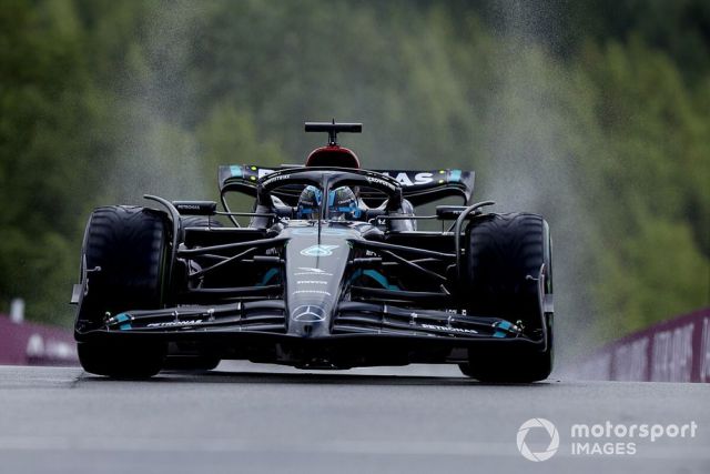 Расселл: Не розумію, чому в Mercedes був такий поганий темп