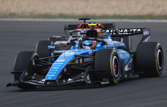 Карлос Сайнс: Люди нагорі з усіх сил намагаються продати те, що не є справжньою Формулою-1