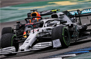 У Mercedes визнали, що невчасно змінили Боттасу гуму