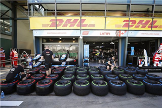 Офіційно. Працівник Pirelli у Формулі-1 має коронавірус