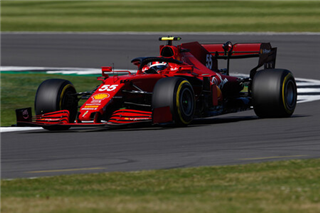 Сайнс: У Ferrari є важливіші справи за битву з McLaren