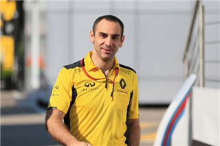 Шеф Renault: Гонка в Баку - шанс на помилки суперника