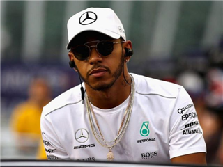 Хемілтон: Болід Ferrari набагато краще долає нерівності