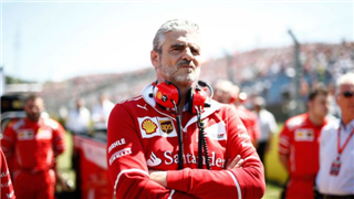 Екс-шеф Ferrari Аррівабене став водієм швидкої допомоги в Італії
