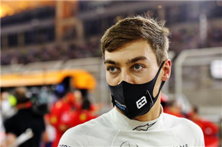 Расселл: Думаю, Mercedes у мене вірить