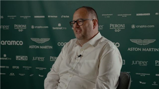 Директор Aston Martin: Ми не давали Феттелю достатньо швидкий болід