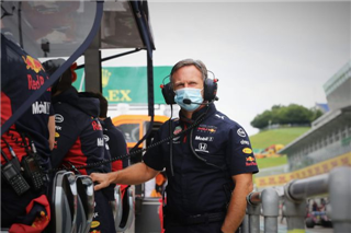 Хорнер: Red Bull офіційно відмовляє Феттелю