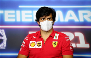 Сайнс: Темп Ferrari у гонці став дійсно кращим