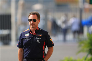 Хорнер: Red Bull намагається йти в ногу з Mercedes