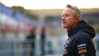Директор Red Bull: Ми намагаємося не дивитися на суперників