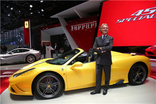 Екс-керівник Ferrari: Феттелю важко зберігати віру у свої сили