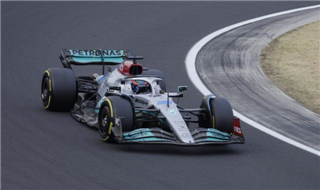 Расселл: Траса в Сингапурі добре підходить Mercedes на папері