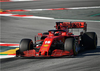 Офіційно. Ferrari все ж виїжджає в Австралію