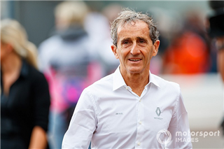 Прост перейшов на нову посаду в Renault F1