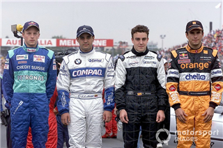 День в історії: дебют Райкконена та Алонсо у перегонах Формули 1